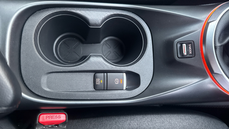 Nissan Juke 1.0 DiG-T N-Connecta 5dr Petrol Hatchback